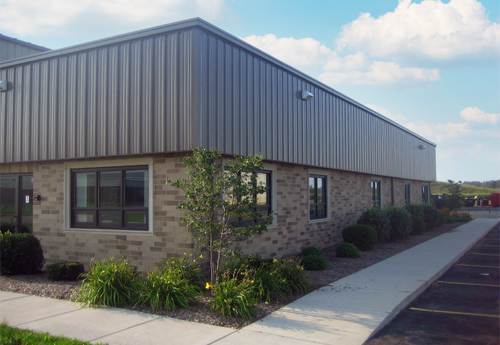 Avison Young completes 33,000-sf industrial building sale in Chicago market