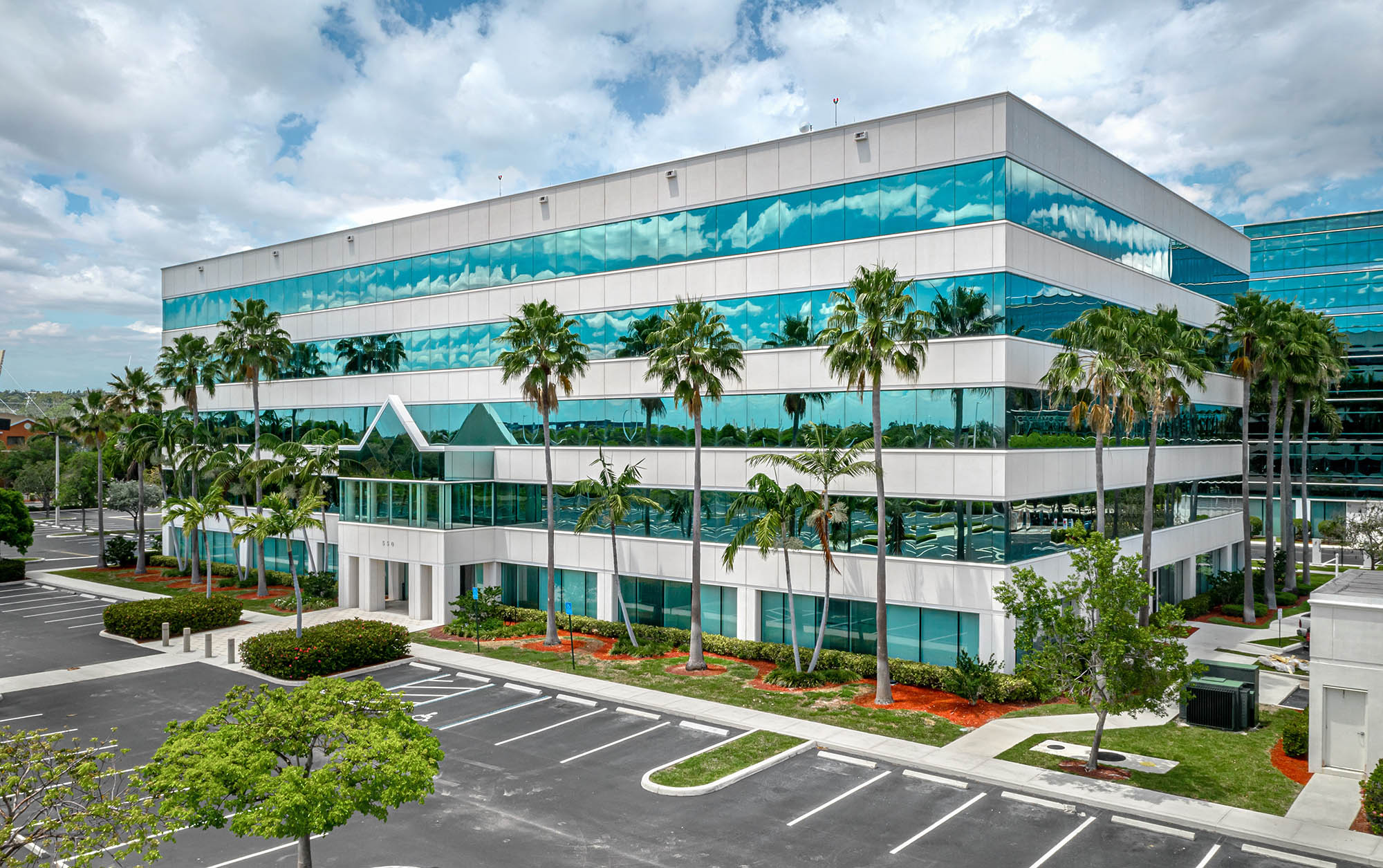Fort Lauderdale’s 259,458 SF Pinnacle Corporate Park portfolio comes to market as investors eye office assets near I-95 and Tri-Rail