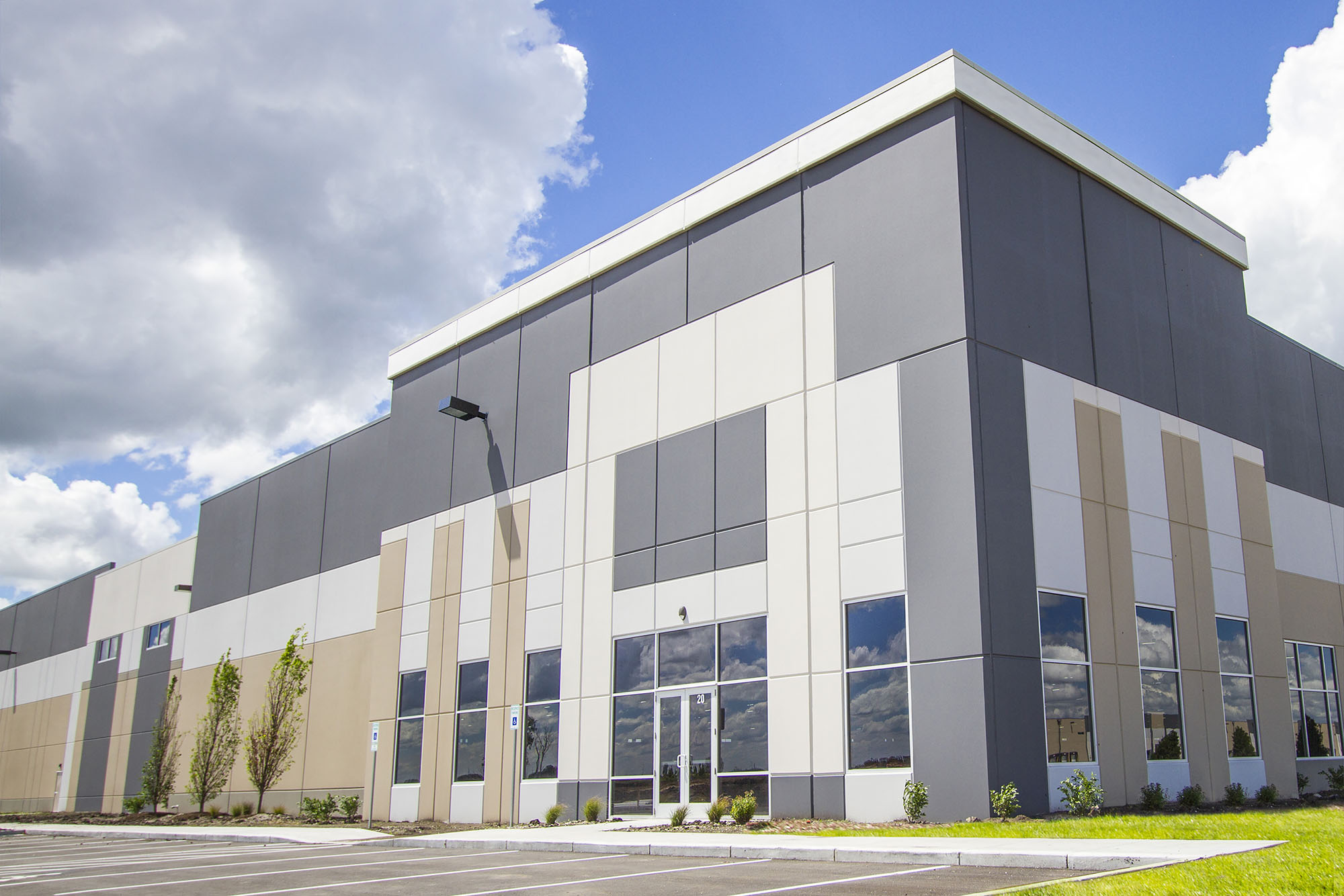 Tampa Airport Logistics Center, a ±297,254 SF master-planned industrial project, breaks ground in market with high demand for large blocks of space